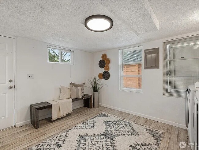 Foto del edificio - 7223 S 120th St