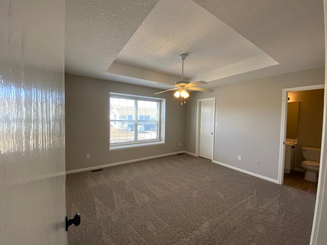 Master Bedroom - 3915 SW Chartwell Ct