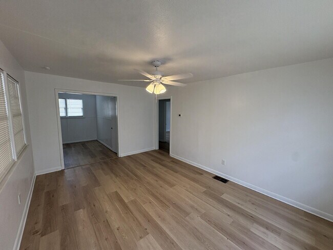 Building Photo - 1906 63rd St