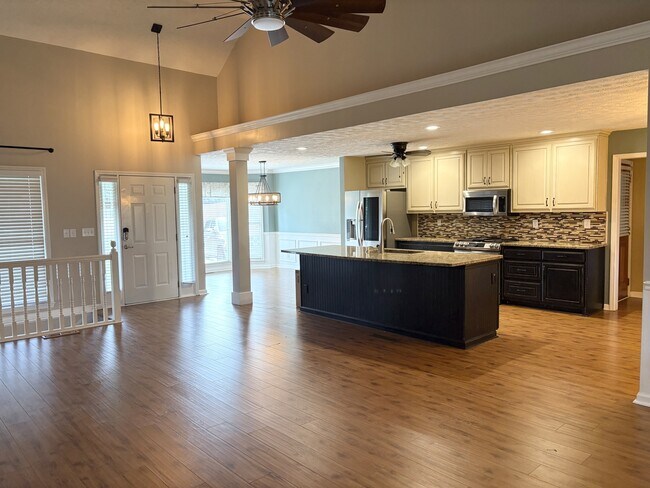 Building Photo - 501 Hearthstone Ridge