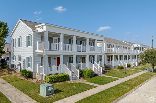 Entrance to Apartment - Marrero Commons Apartments