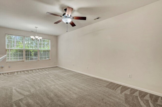 Foto del edificio - COMING SOON! DON'T MISS OUT! GREAT MORRISVILLE LOCATION!