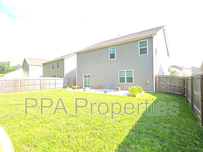 Building Photo - 1222 Caledon Dr