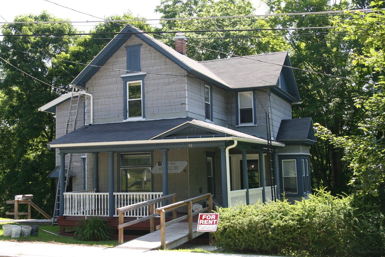 Front of House - 30 Clinton St