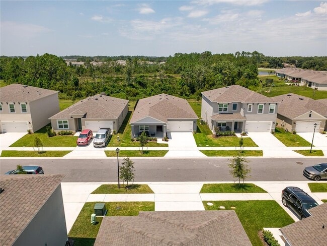 Building Photo - 2869 House Finch Rd