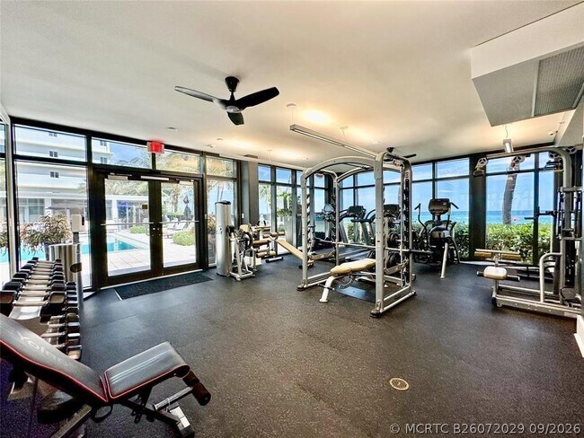 Building Photo - 2101 S Surf Rd