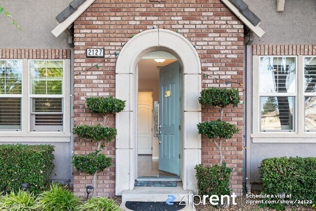Building Photo - 3 br, 2.5 bath House - 2127 Cedrus Drive, ...