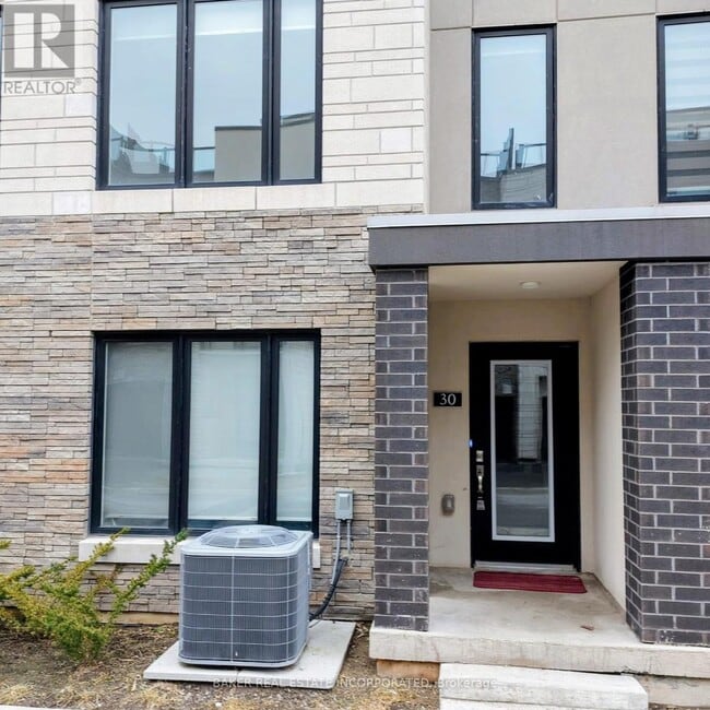 Building Photo - 1095 Cooke Blvd.