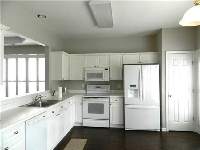 Foto del edificio - Awesome 3BE/2BA home in Brentwood!