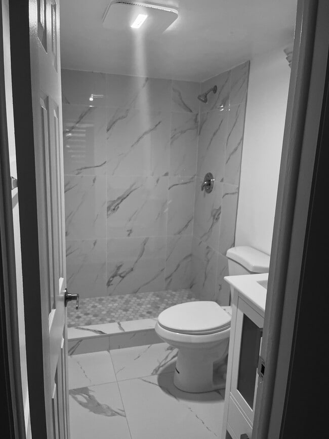 14501 SW 88th St Unit The promenade in Kendall lakes, Miami, FL 33186