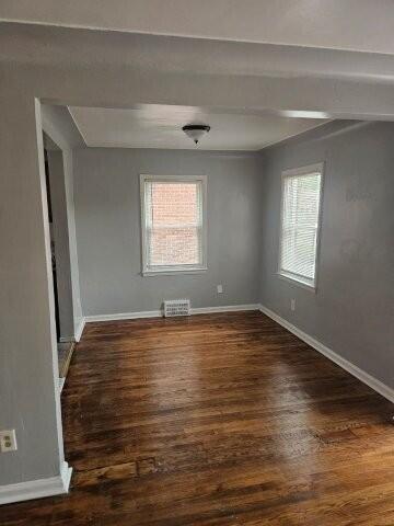 Building Photo - 18278 Manor