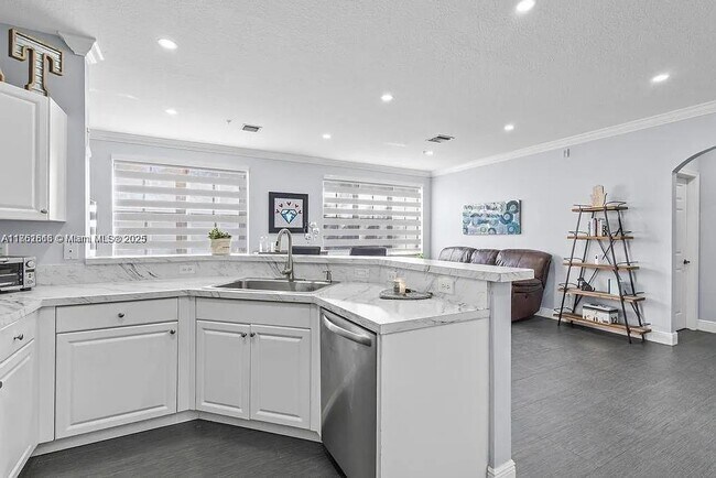 Foto del edificio - 4402 SW 160th Ave