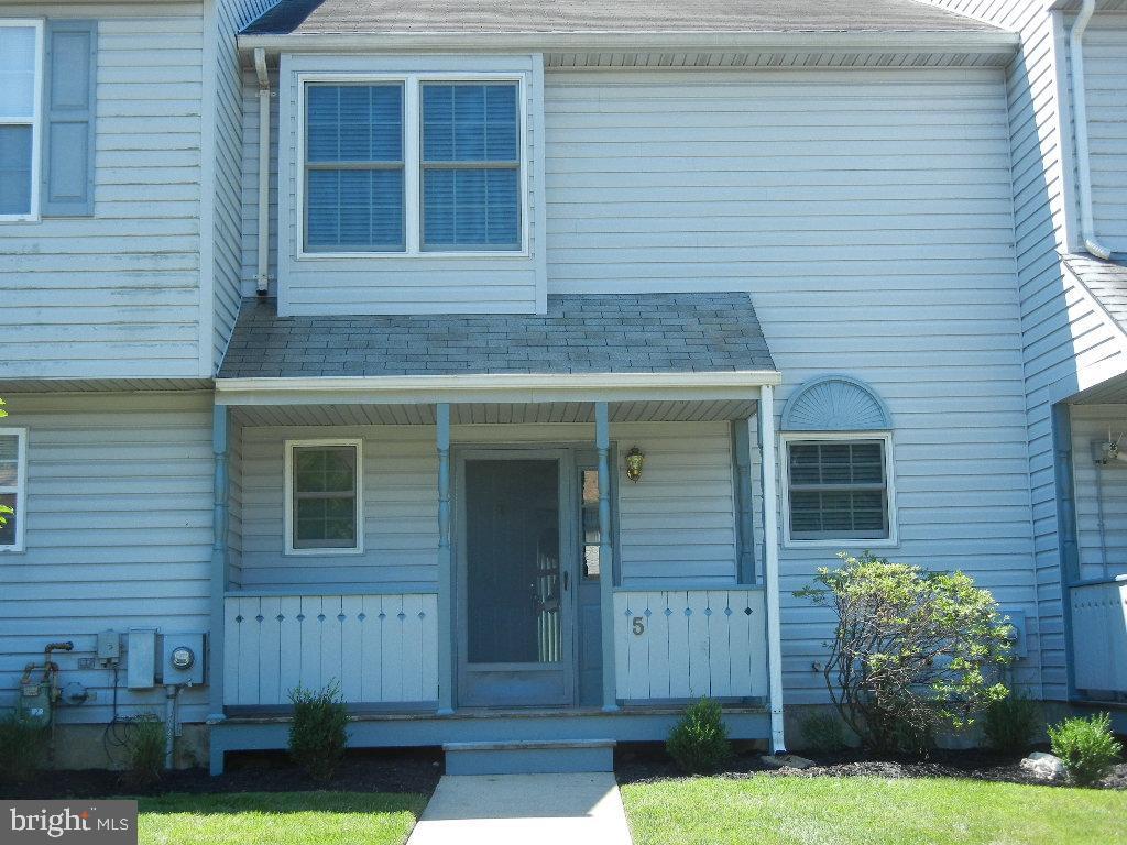 5 Gloria Ct, Mount Holly, NJ 08060 Townhome Rentals in Mount Holly NJ