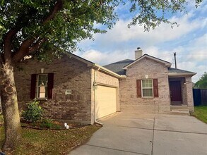 Building Photo - 7004 Dove Tail Dr