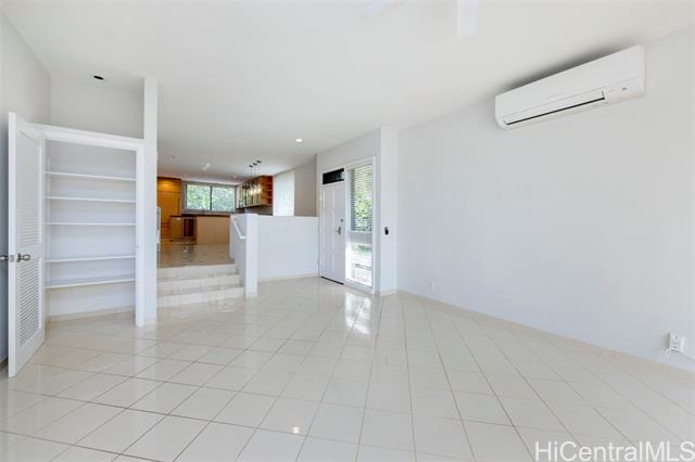 Building Photo - 125A Maunalua Ave