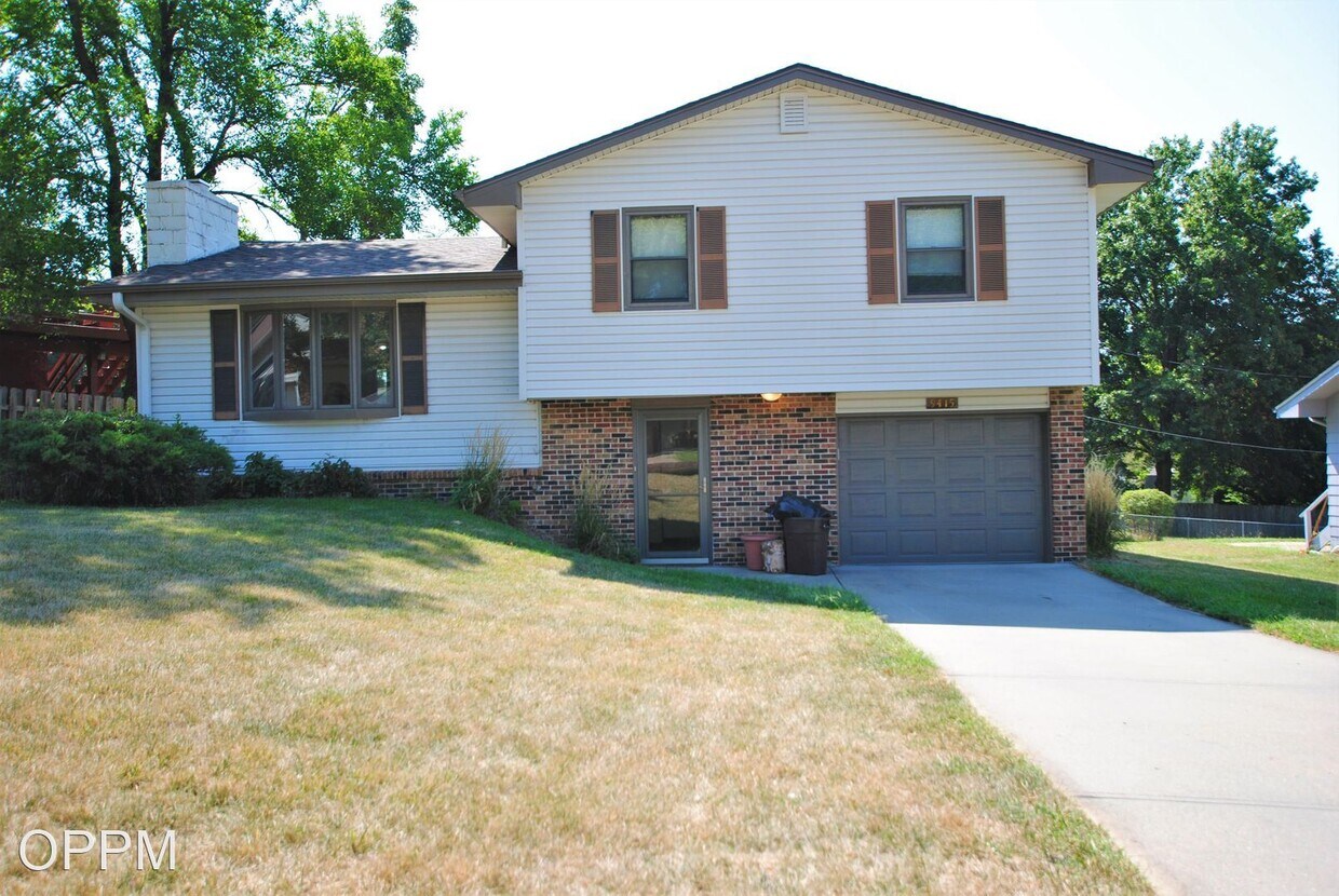 Primary Photo - 4 br, 1.5 bath House - 9415 Jaynes St.