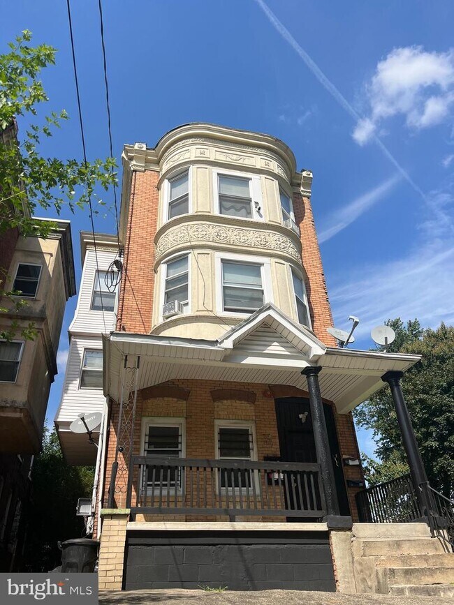 Foto del edificio - 1711 W Tioga St