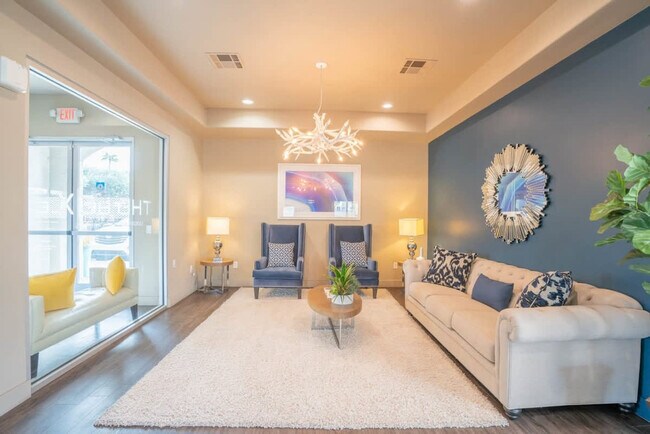 Foto del edificio - 10 W Minnezona Ave