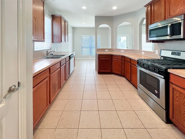 Foto del edificio - 5306 Brookway Willow Dr