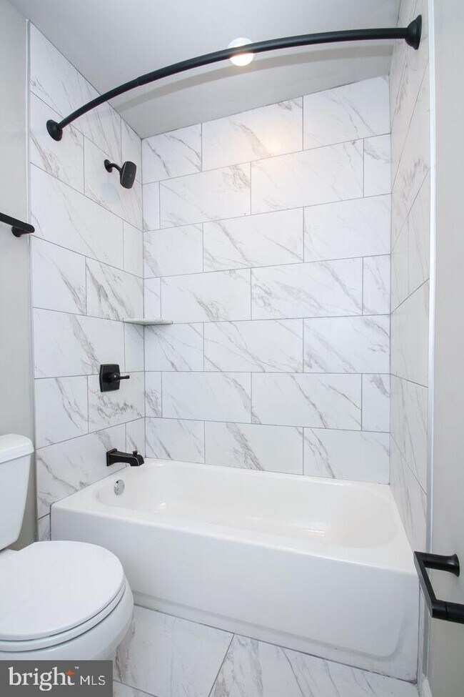 Foto del edificio - 2217 N 33rd St