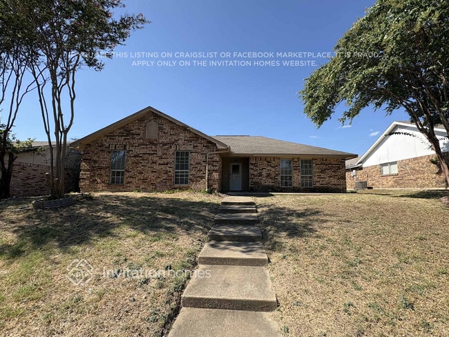 Building Photo - 1337 Greenbriar Ln