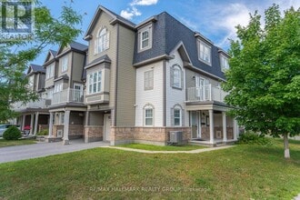 Building Photo - 799 Mayfly Cres