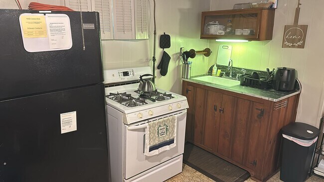 Foto del edificio - 1200 N Orange St