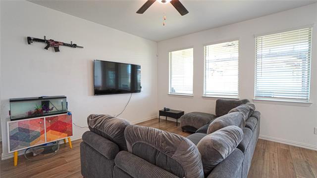 Foto del edificio - 733 Alden Dr