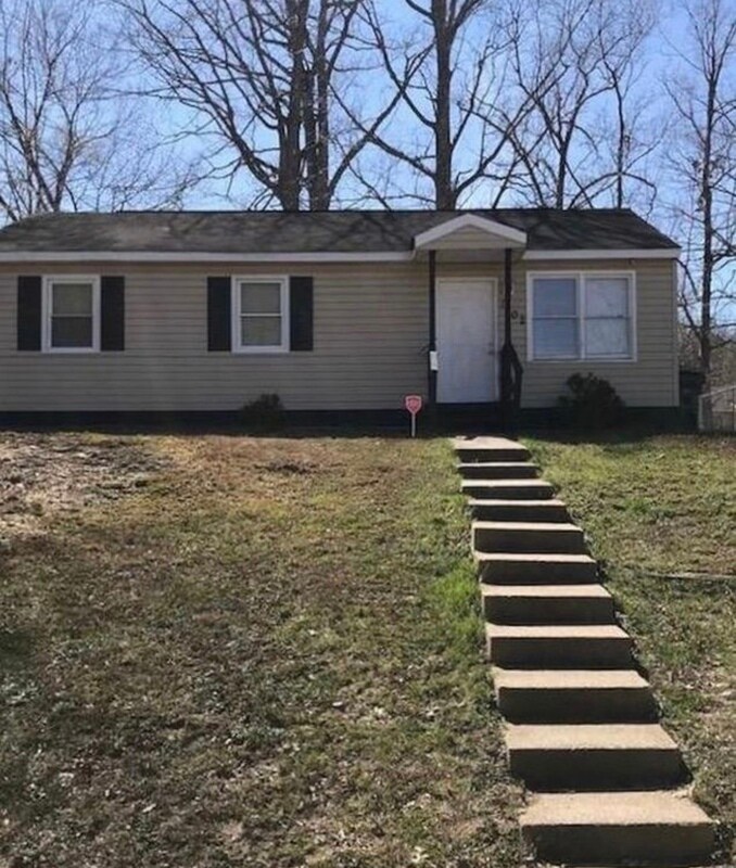 1502 Luther Blvd, Hopewell, VA 23860 House for Rent in Hopewell, VA