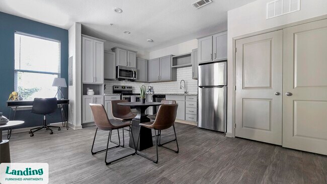 Foto del edificio - 7116 Finn Hall Ave