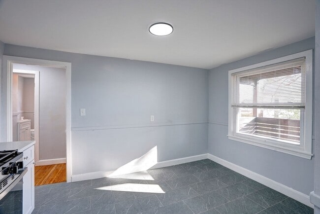 Foto del edificio - 23 Langley Cir