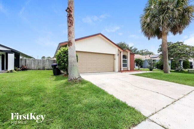 Building Photo - 2484 Albaca Dr