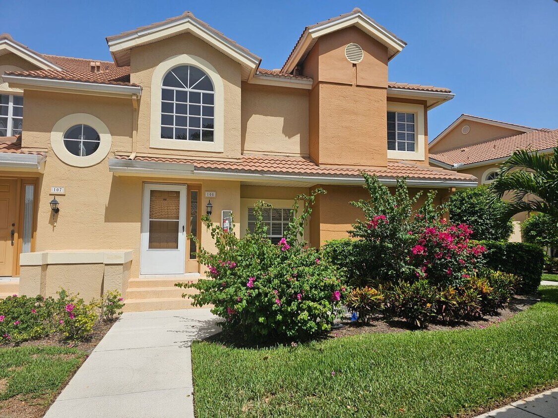 Foto principal - Available Sep 1, 2025 - Furnished 3BR/2BA ...