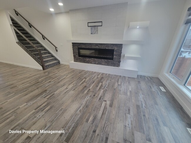 Building Photo - 3213 Kulay Way SW