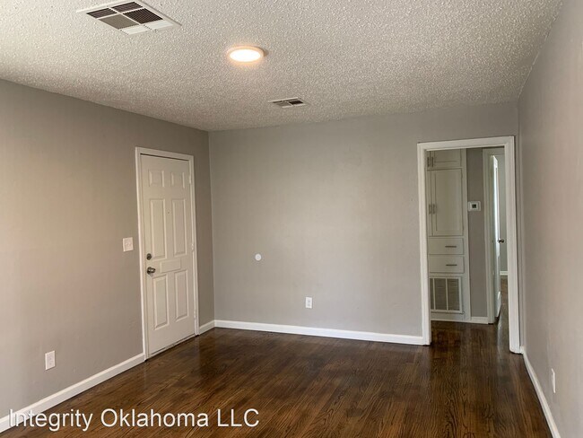 Foto del edificio - 3 br, 1 bath House - 324 E. Ercoupe Dr.