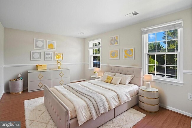 Foto del edificio - 9207 Hunting Pines Pl