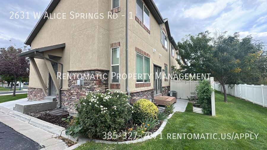 Primary Photo - 2631 Alice Springs Rd