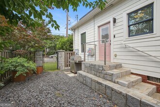 Building Photo - 69 Randolph St NE