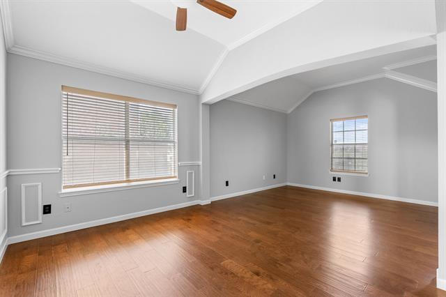 Building Photo - 1432 Hudspeth Dr