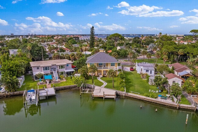 Foto del edificio - 4336 Belle Vista Dr
