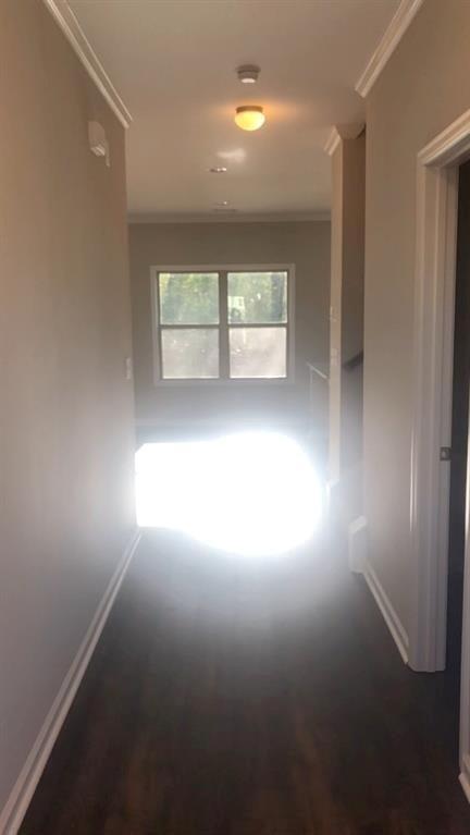 Building Photo - 221 Winterset Cir