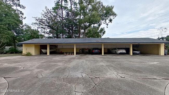 Foto del edificio - 1543 Nicholson Rd