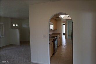 Building Photo - 2106 SW 51st St
