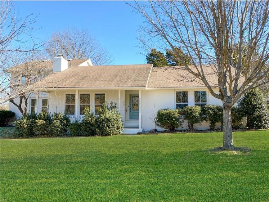 Foto principal - 2553 E Ferguson Ave