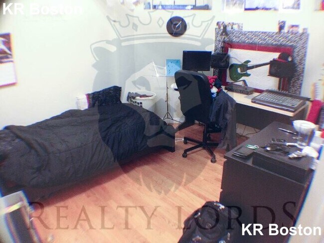 Building Photo - 88 Saint Stephen St