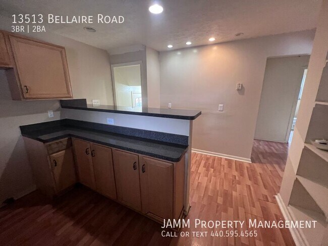 Building Photo - West Cleveland: Single Family Home 3-Bedro...
