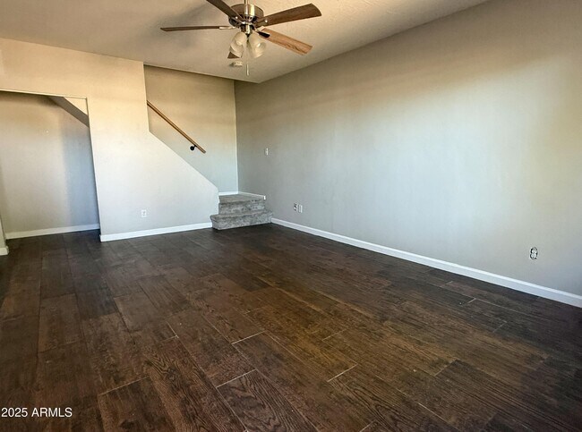 Foto del edificio - 8125 E Glenrosa Ave