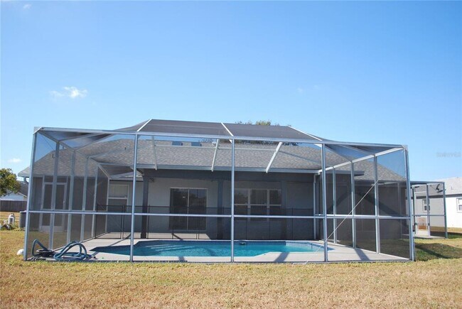 Foto del edificio - 1626 Compton St