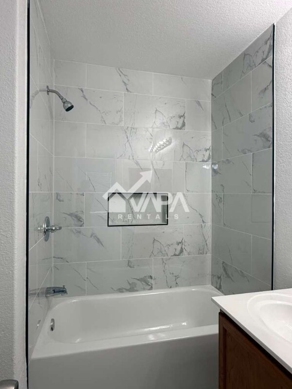 Foto del edificio - 6931 Caribou Creek