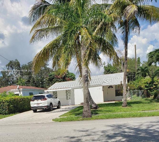Primary Photo - 2149 NE 179th St